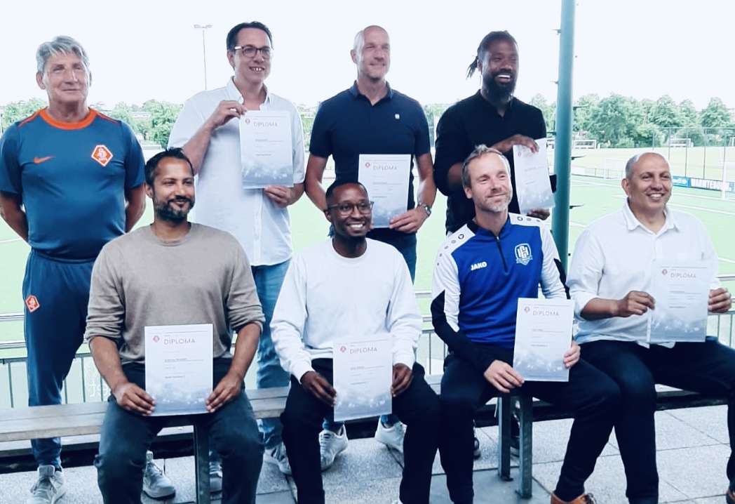 Jeugdtrainers bijeenkomst (intern) en KNVB opleiding